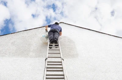 Peinture extérieure à Joucas — façades et ravalement